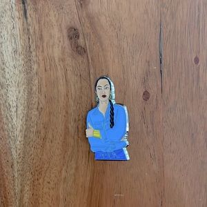 Soulful Singer “Sade” Lapel Pin